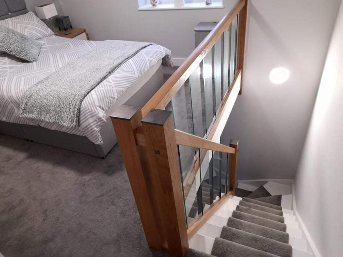 Outstanding Modern 1-Bed House In Chippenham Chippenham (Wiltshire) Luaran gambar